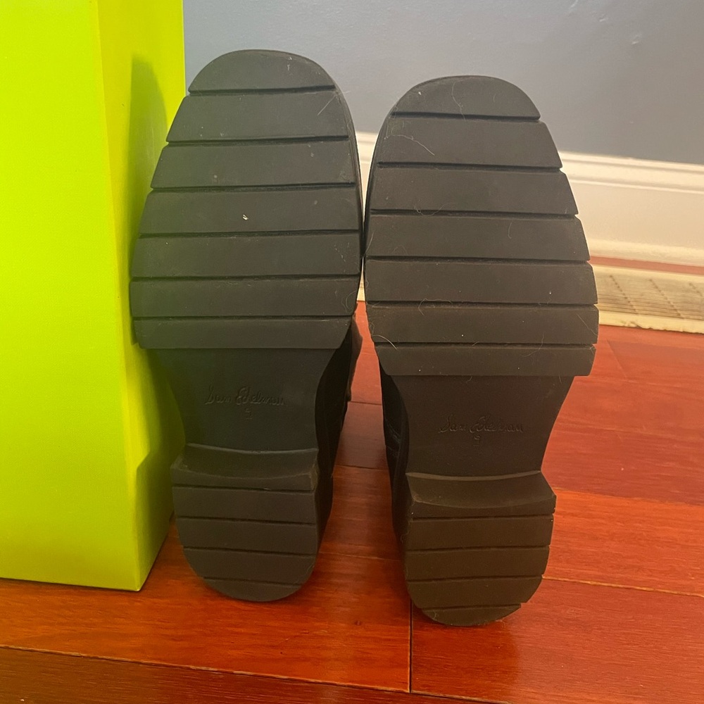 Sam Edelman Black Zip Up Boots Like New with box Size 9M - Picture 11 of 11